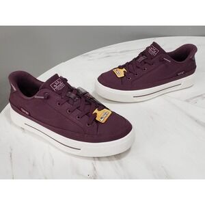 VERY CLEAN Size 10 -Women's Skechers Slip-ins  BOBS Social Sneaker 114853 Purple